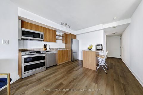 Photo 11 at 2405 - 600 Fleet Street, Niagara, Toronto