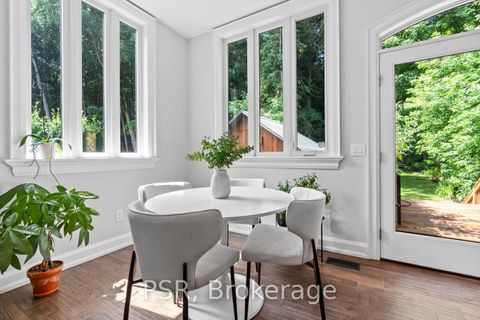 Photo 11 at 76 South Kingsway, Swansea, Toronto