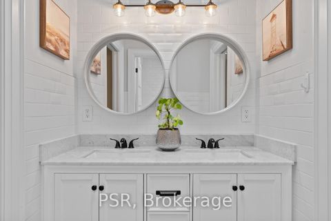 Photo 33 at 76 South Kingsway, Swansea, Toronto