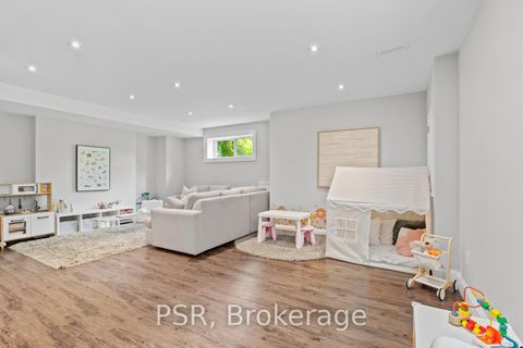 Photo 40 at 76 South Kingsway, Swansea, Toronto