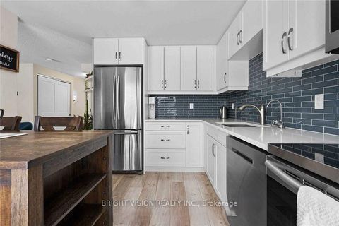Photo 6 at 75 Larkin Drive, 400 North, Barrie