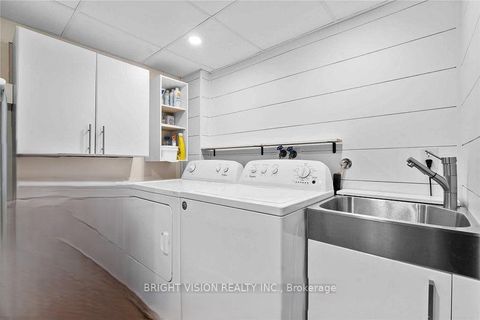 Photo 11 at 75 Larkin Drive, 400 North, Barrie