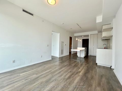 Photo 11 at 3307 - 197 Yonge Street, Yonge Corridor, Toronto