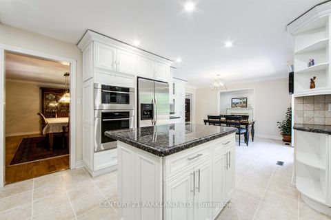 Photo 8 at 112 Strathearn Avenue, Bayview Hill, Richmond Hill