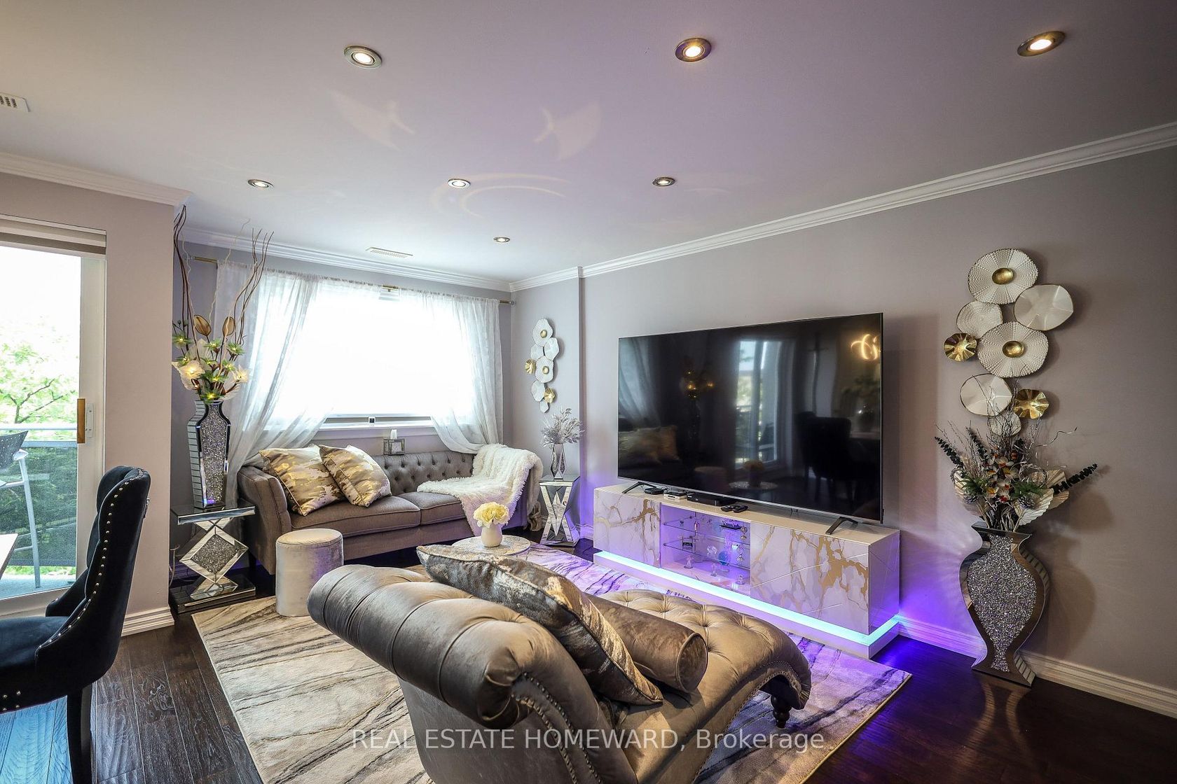 2001 Bonnymede Drive, Clarkson, Mississauga 