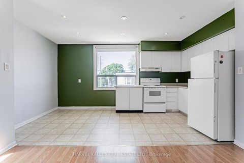 Photo 13 at 343 Greenwood Avenue, Coxwell, Toronto