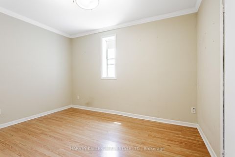 Photo 15 at 343 Greenwood Avenue, Coxwell, Toronto