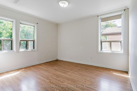 Photo 17 at 343 Greenwood Avenue, Coxwell, Toronto