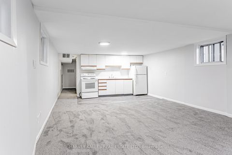 Photo 27 at 343 Greenwood Avenue, Coxwell, Toronto