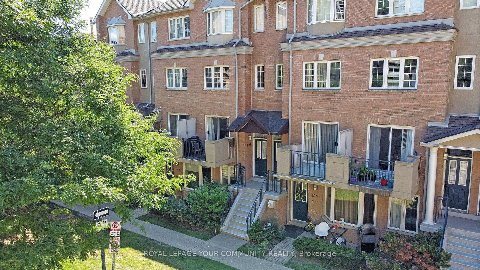 1213 - 28 Sommerset Gate, Willowdale East, Toronto 