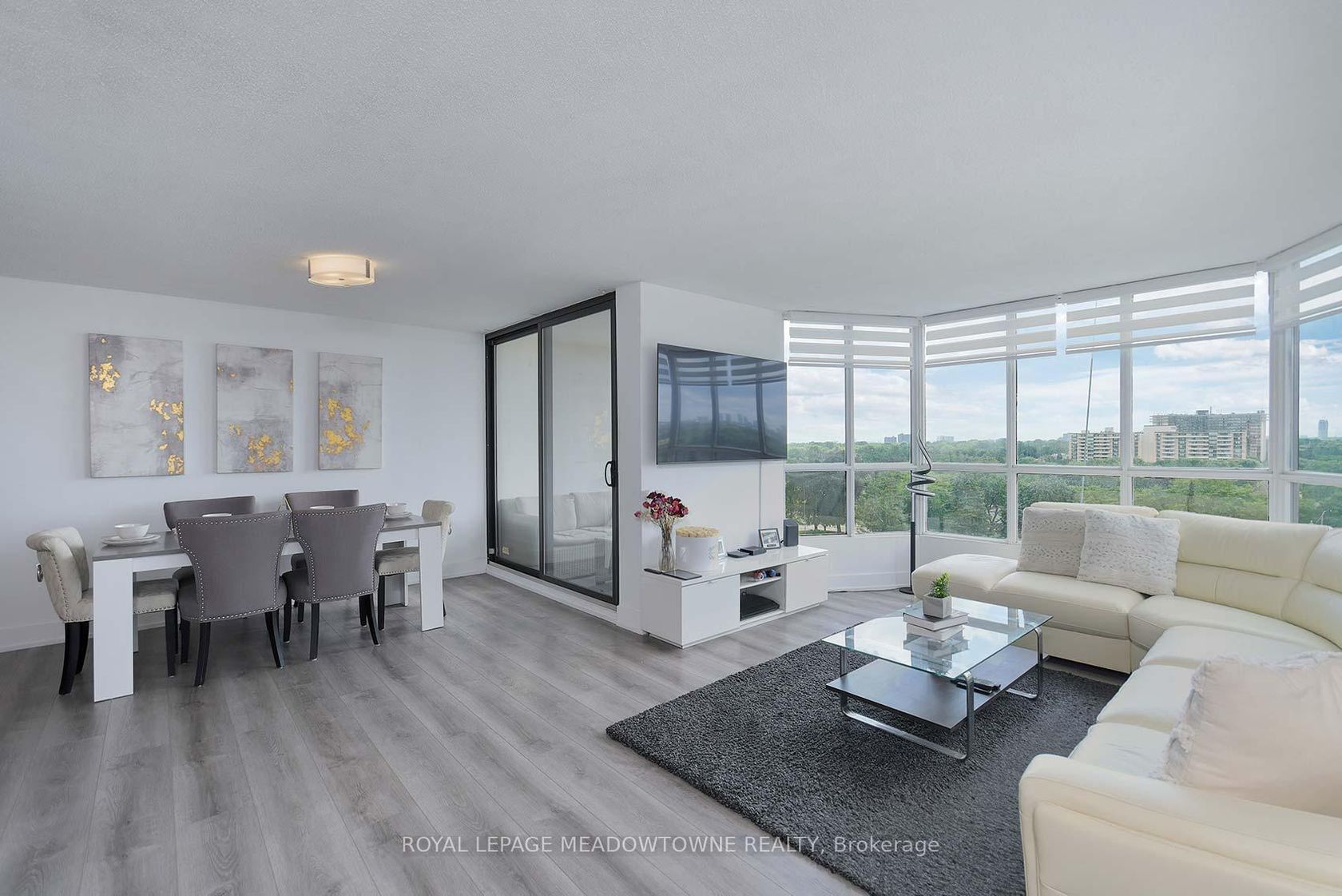 805 - 1333 Bloor Street, Applewood, Mississauga 