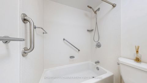 Photo 16 at 107 - 2185 Marine Drive, BR Bronte, Oakville