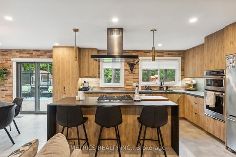 Photo 5 at 1386 Gilford Road, Rural Innisfil, Innisfil