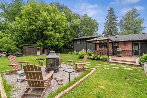 Photo 21 at 1386 Gilford Road, Rural Innisfil, Innisfil Photo 21 at 1386 Gilford Road, Rural Innisfil, Innisfil