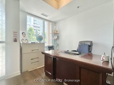 Photo 4 at Th13 - 215 Bonis Avenue, Sullivan, Toronto