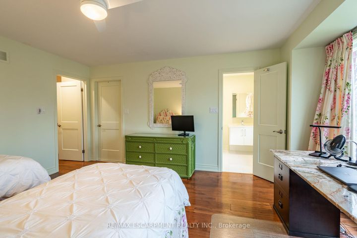 Photo 20 at 91 Edgewater Drive, Stoney Creek, Hamilton