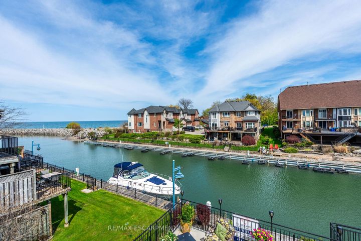 Photo 34 at 91 Edgewater Drive, Stoney Creek, Hamilton