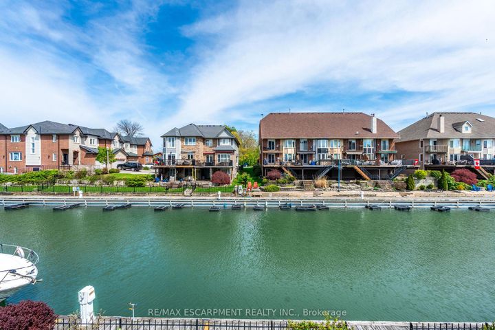 Photo 49 at 91 Edgewater Drive, Stoney Creek, Hamilton