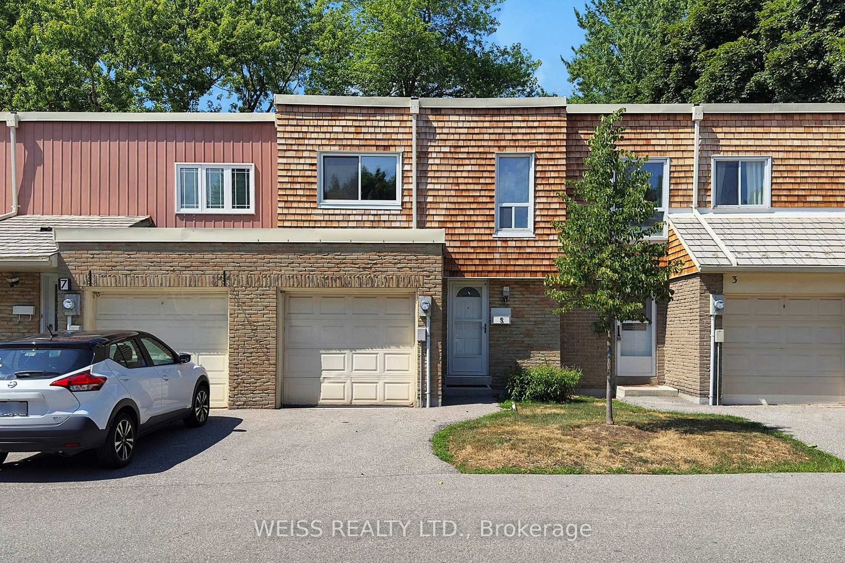 5 Thorny Vineway, Bayview Village, Toronto 