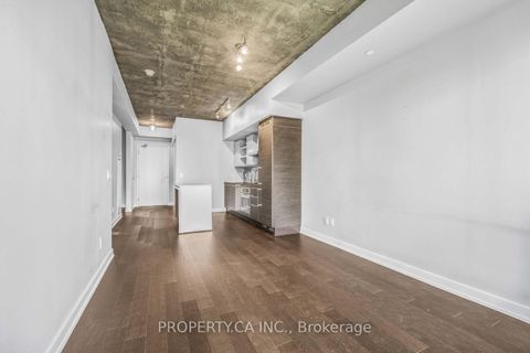 Photo 4 at 915 - 1030 King Street W, Niagara, Toronto Photo 4 at 915 - 1030 King Street W, Niagara, Toronto