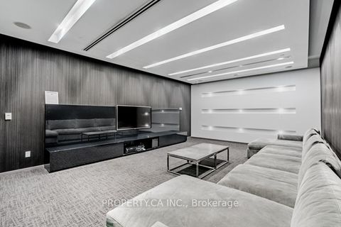 Photo 16 at 915 - 1030 King Street W, Niagara, Toronto