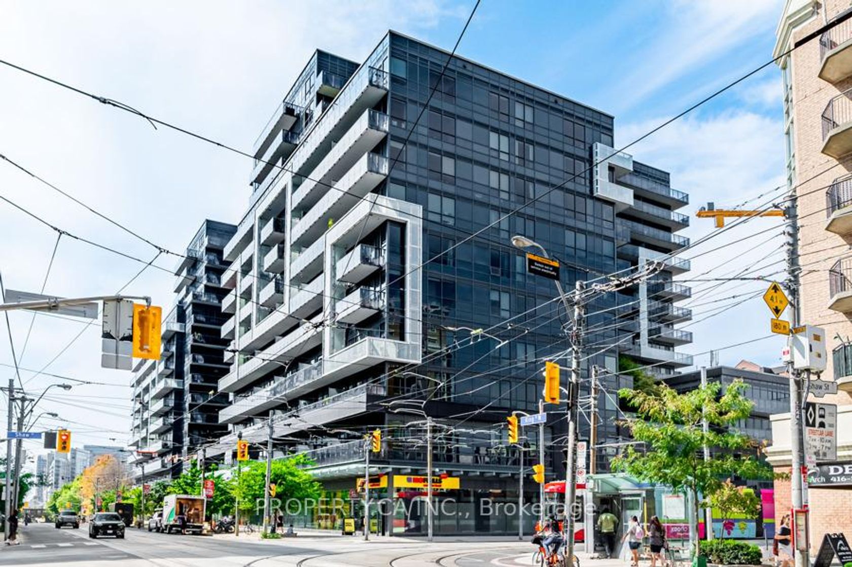 915 - 1030 King Street W, Niagara, Toronto 