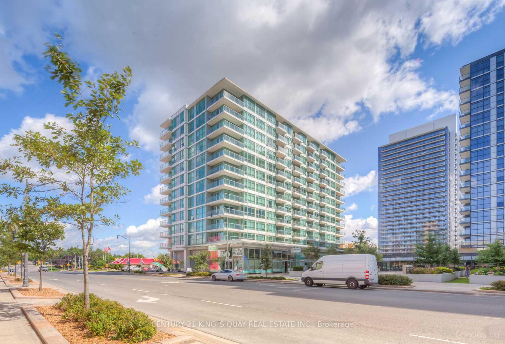 601 - 33 Singer Court, Bayview Village, Toronto by Loree Meneguzzi Real Estate 601 - 33 Singer Court, Bayview Village, Toronto