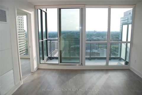 Photo 2 at 3003 - 30 Roehampton Avenue, Mount Pleasant East, Toronto