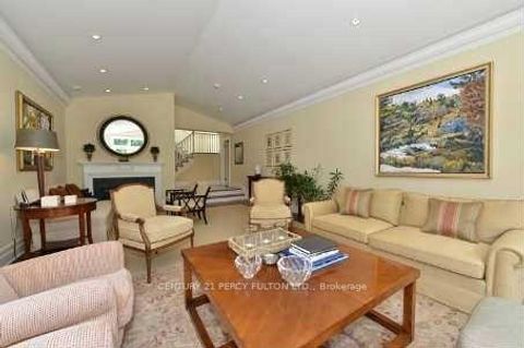 Photo 2 at 7 Valleyanna Drive, York Mills, Toronto Photo 2 at 7 Valleyanna Drive, York Mills, Toronto