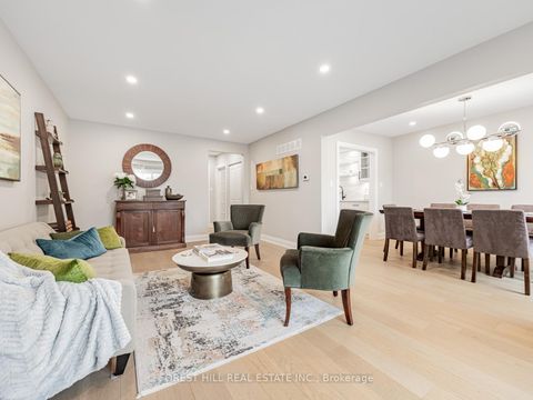 Photo 12 at 30 - 51 Broadfield Drive, Markland Wood, Toronto