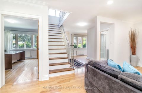 Photo 6 at 37 Cliffside Drive, Cliffside, Toronto