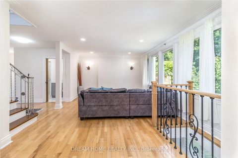 Photo 7 at 37 Cliffside Drive, Cliffside, Toronto