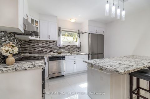 Photo 10 at 37 Cliffside Drive, Cliffside, Toronto