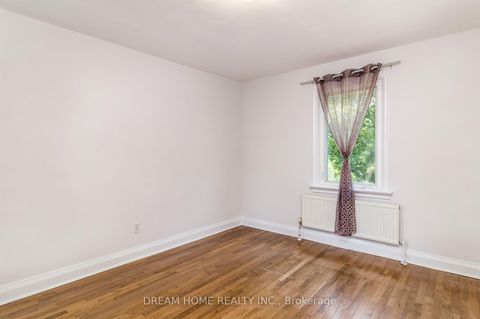 Photo 20 at 37 Cliffside Drive, Cliffside, Toronto