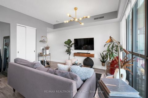 Photo 6 at 1311 - 101 Charles Street E, Yonge Corridor, Toronto Photo 6 at 1311 - 101 Charles Street E, Yonge Corridor, Toronto