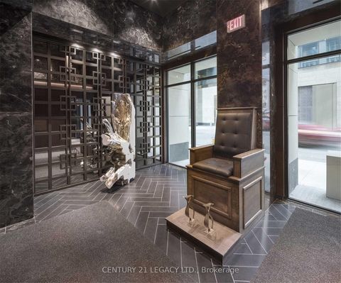 Photo 2 at 4201 - 70 Temperance Street, Bay Street Corridor, Toronto