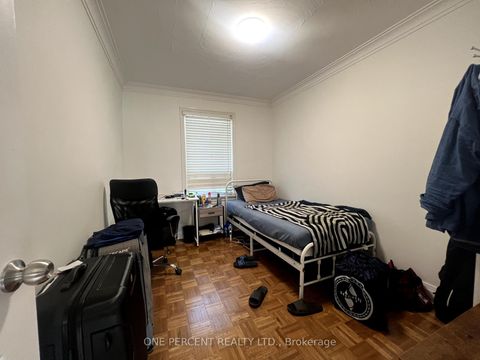 Photo 1 at 88 Cuffley Crescent N, CFB, Toronto