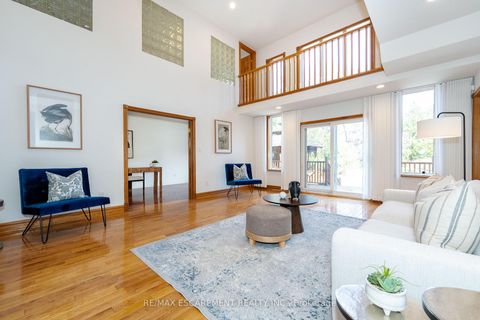 Photo 9 at 122 Arten Avenue, Mill Pond, Richmond Hill
