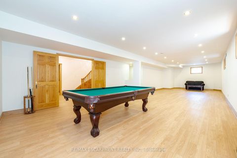 Photo 31 at 122 Arten Avenue, Mill Pond, Richmond Hill