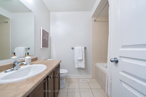 Photo 23 at 48 Sequin Drive, Jefferson, Richmond Hill
