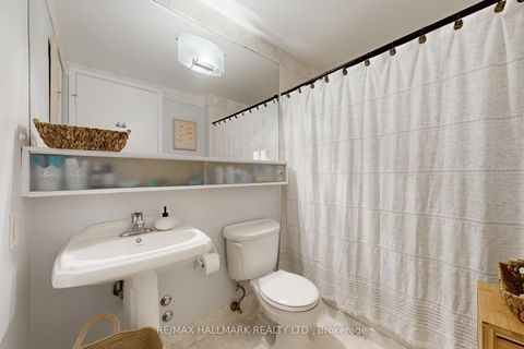 Photo 23 at 1402 - 85 Bloor Street E, Yonge Corridor, Toronto