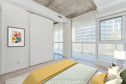 Photo 24 at 317 - 478 King Street W, Waterfront Communities C1, Toronto