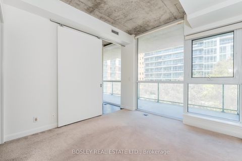 Photo 25 at 317 - 478 King Street W, Waterfront Communities C1, Toronto