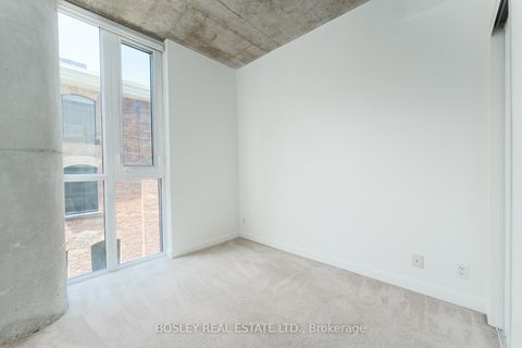 Photo 32 at 317 - 478 King Street W, Waterfront Communities C1, Toronto