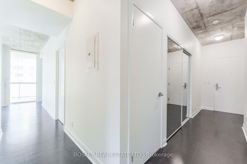 Photo 36 at 317 - 478 King Street W, Waterfront Communities C1, Toronto