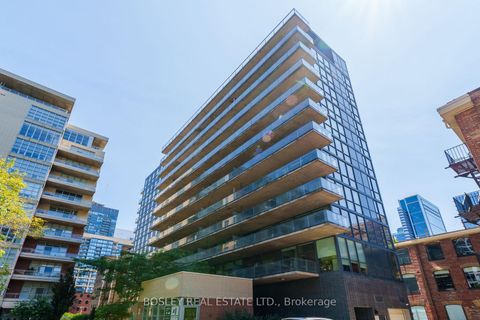 Photo 39 at 317 - 478 King Street W, Waterfront Communities C1, Toronto