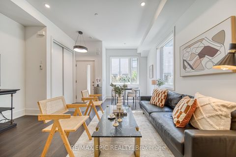 Photo 9 at TH16 - 165 Pears Avenue, Annex, Toronto