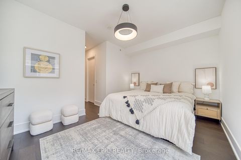Photo 20 at TH16 - 165 Pears Avenue, Annex, Toronto
