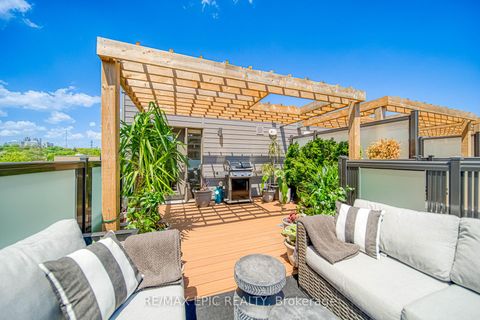 Photo 36 at TH16 - 165 Pears Avenue, Annex, Toronto