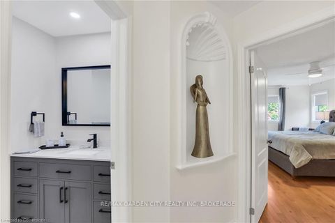 Photo 29 at 3323 Whilabout Terrace, BR Bronte, Oakville